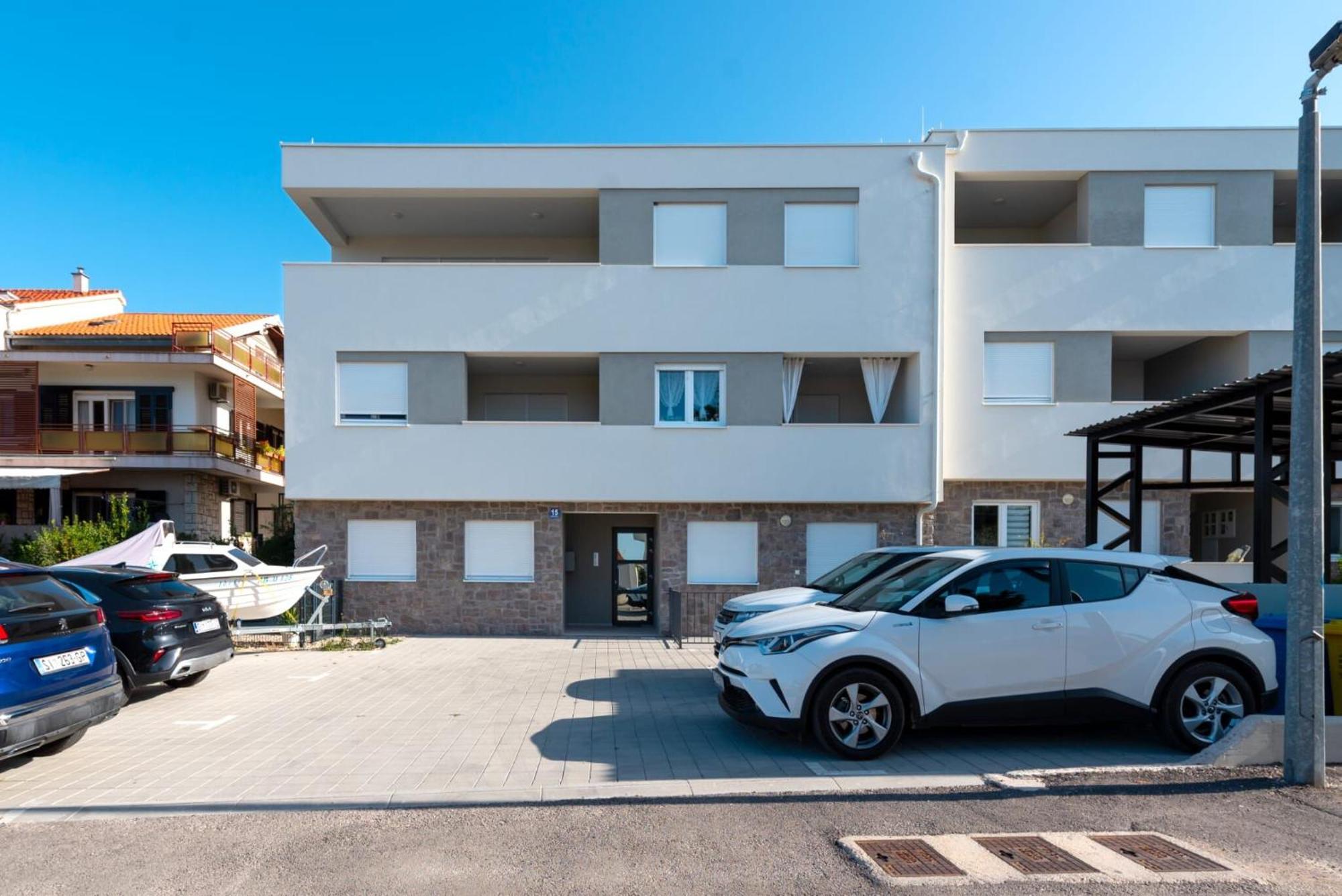 Apartment Apartman Mia 布罗达里卡 外观 照片
