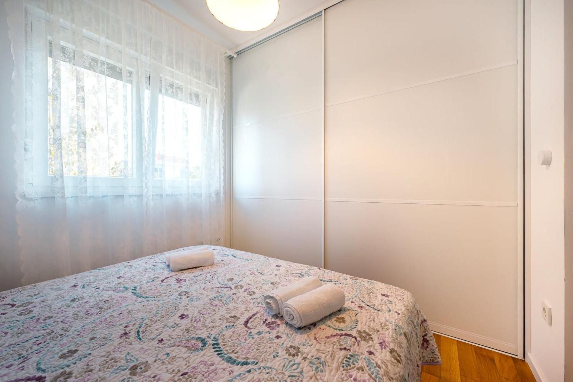 Apartment Apartman Mia 布罗达里卡 外观 照片