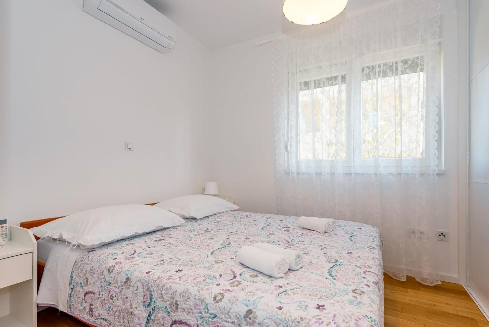 Apartment Apartman Mia 布罗达里卡 外观 照片