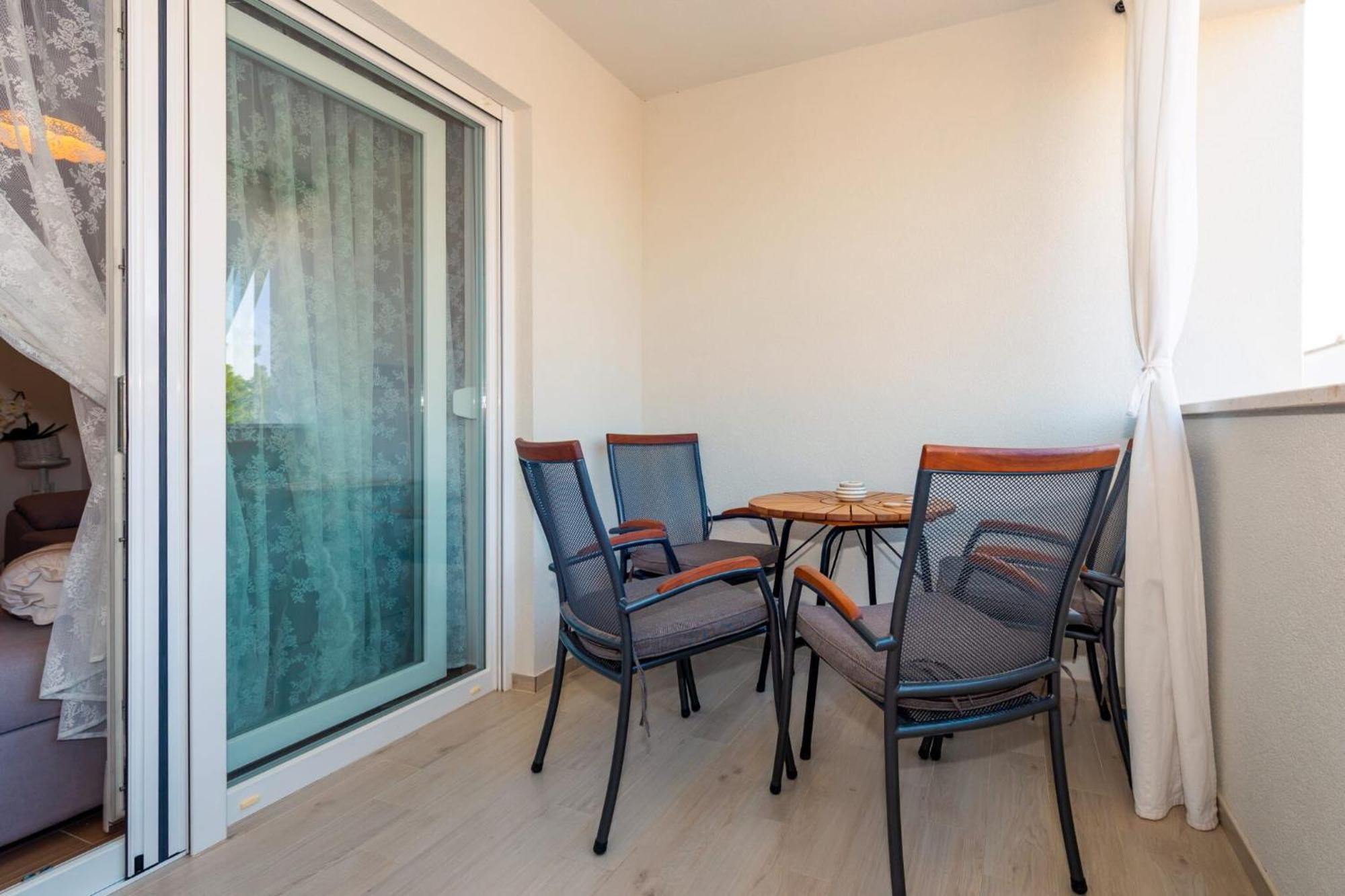 Apartment Apartman Mia 布罗达里卡 外观 照片